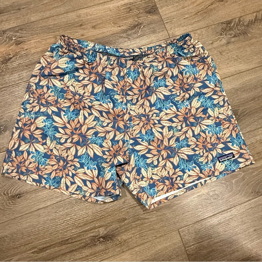 Patagonia Baggies 5” inseam, mesh lined, floral leaf-print swim trunks
